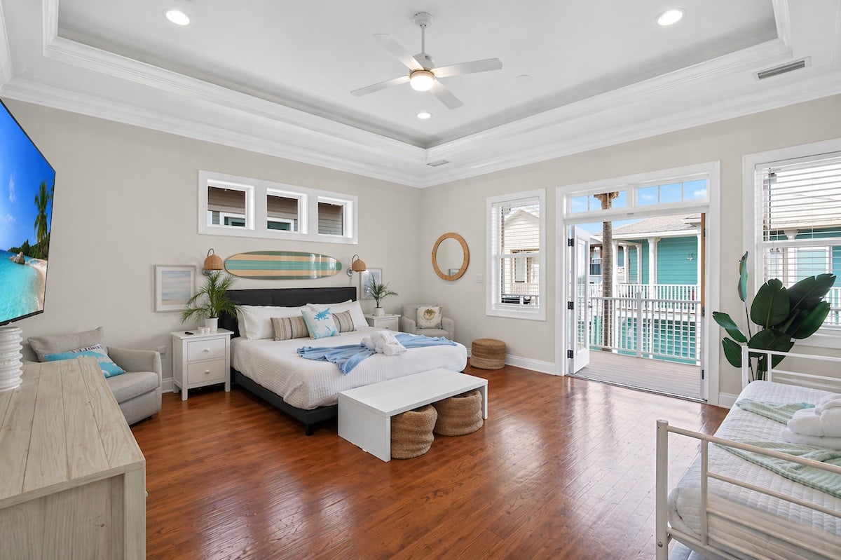 Salty Beach Getaway, bedroom